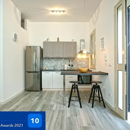 Holiday home Mare Pantenello, 80 Metri Dalla Avola