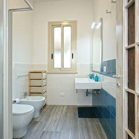 Holiday home Mare Pantenello, 80 Metri Dalla Avola